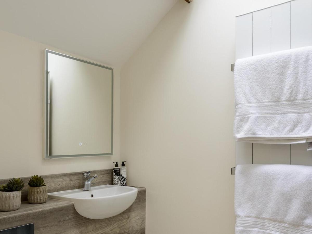Woodcock Farm Apartment Bristol Ngoại thất bức ảnh